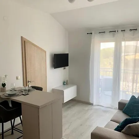 Julia Apartment Jezera