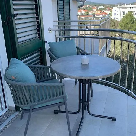 Julia Apartment